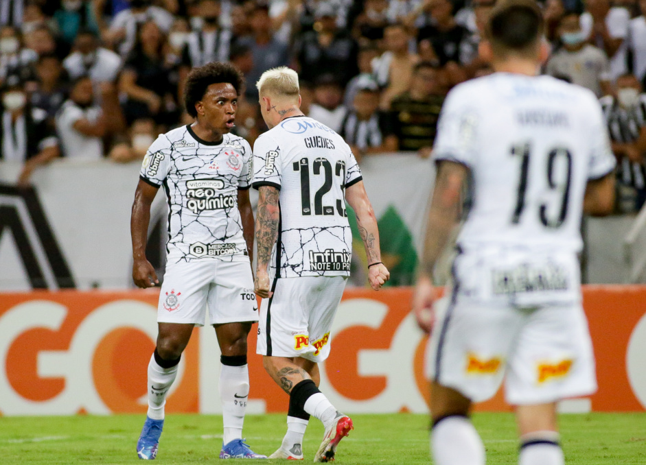 A derrota para o Cear no diminuiu a grande chance do Corinthians disputar a Libertadores 2022