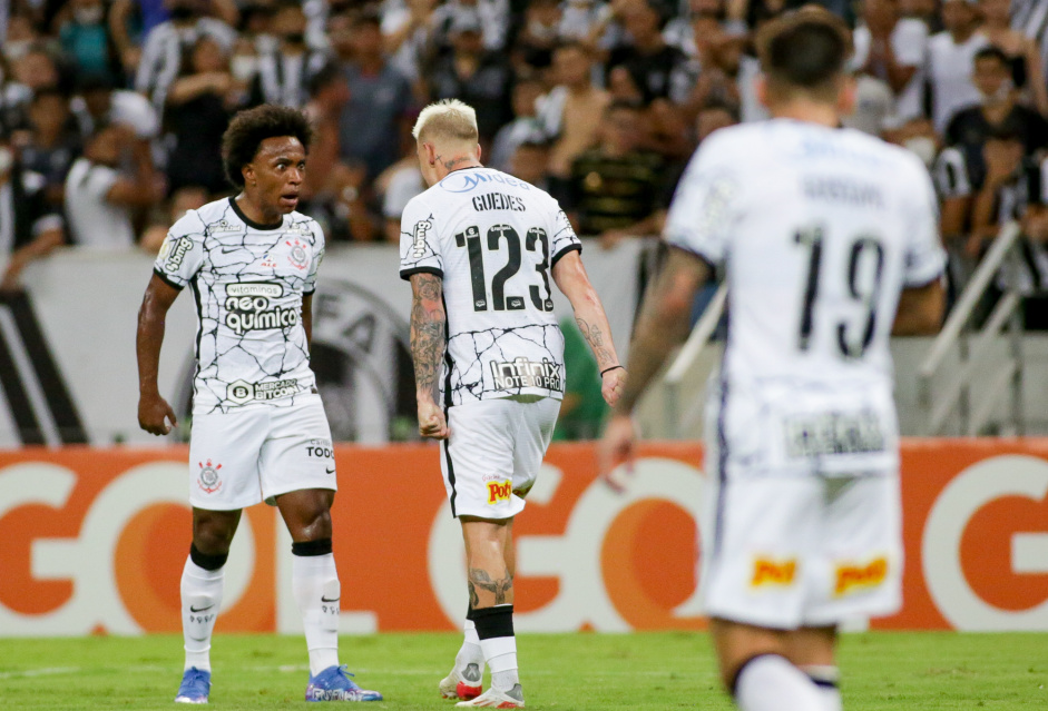 Rger Guedes marcou seu primeiro gol pelo Corinthians longe da Neo Qumica Arena