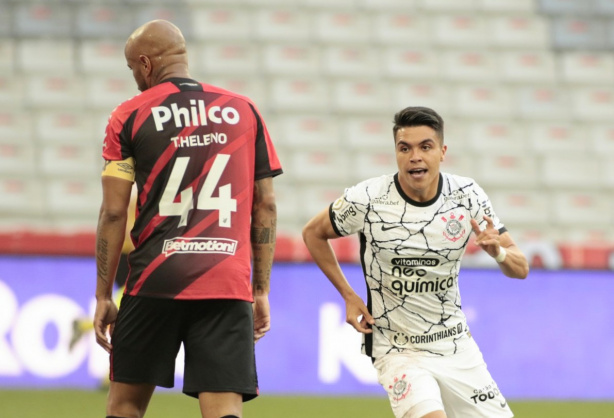Roni foi o autor do gol da vit�ria do Corinthians no �ltimo jogo contra o Athletico-PR