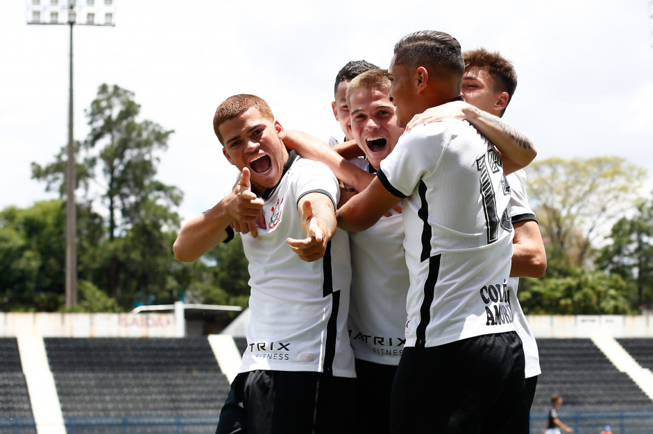 Corinthians faz o primeiro jogo das quartas de final do Paulista Sub-17 nesta quarta