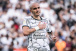 F�bio Santos vive sua temporada mais goleadora com a camisa do Corinthians