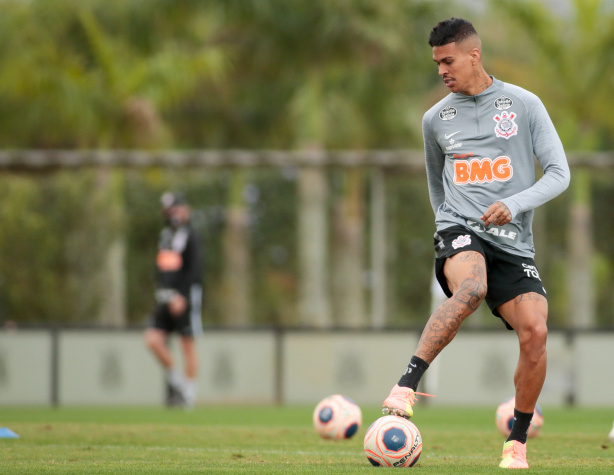 Richard tem contrato com o Corinthians até o final de 2022