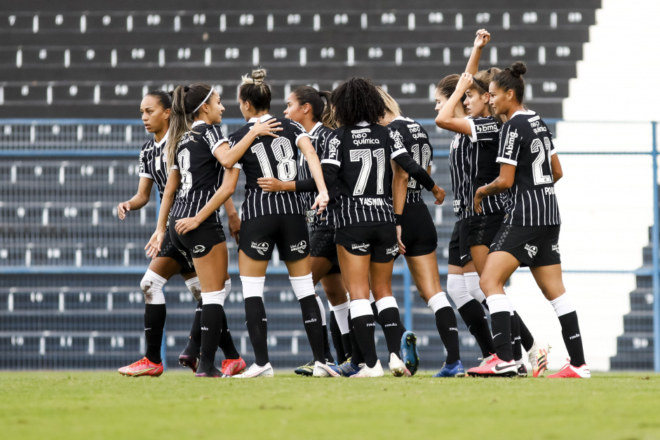 Supercopa do Brasil de Futebol Feminino 2022: Corinthians joga semifinal na  Arena Barueri