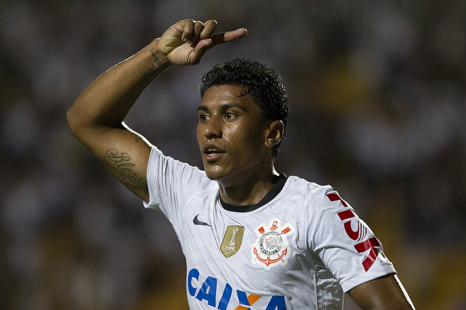 Paulinho deve ser o primeiro reforço do Corinthians para 2022
