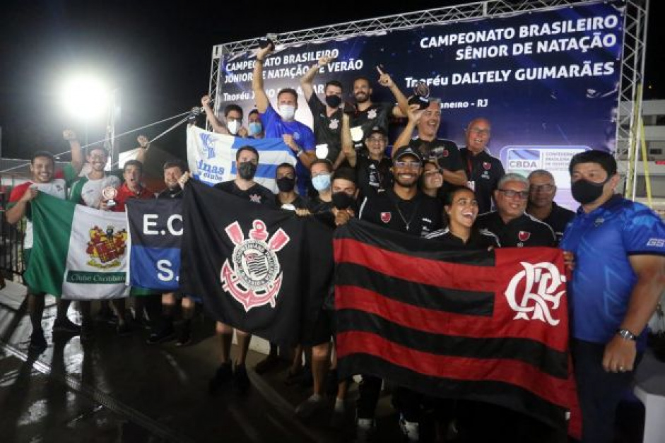 Corinthians soma mais pontos e leva Campeonato Junior de Natao