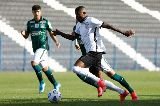 Gabriel defendeu o Corinthians por dois anos e agora se despede do clube