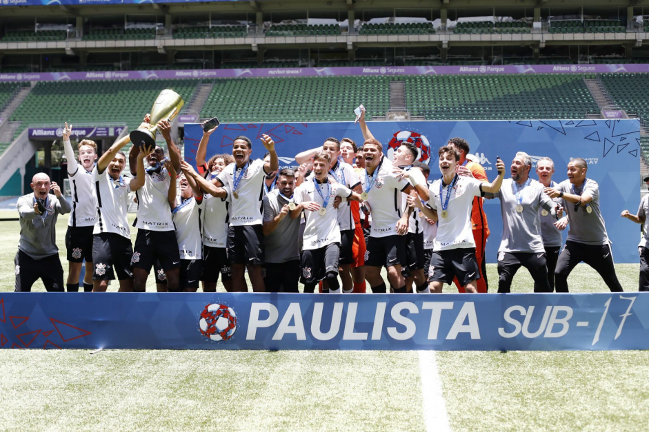 Corinthians voltou a conquistar o Paulisto Sub-17 aps oito anos