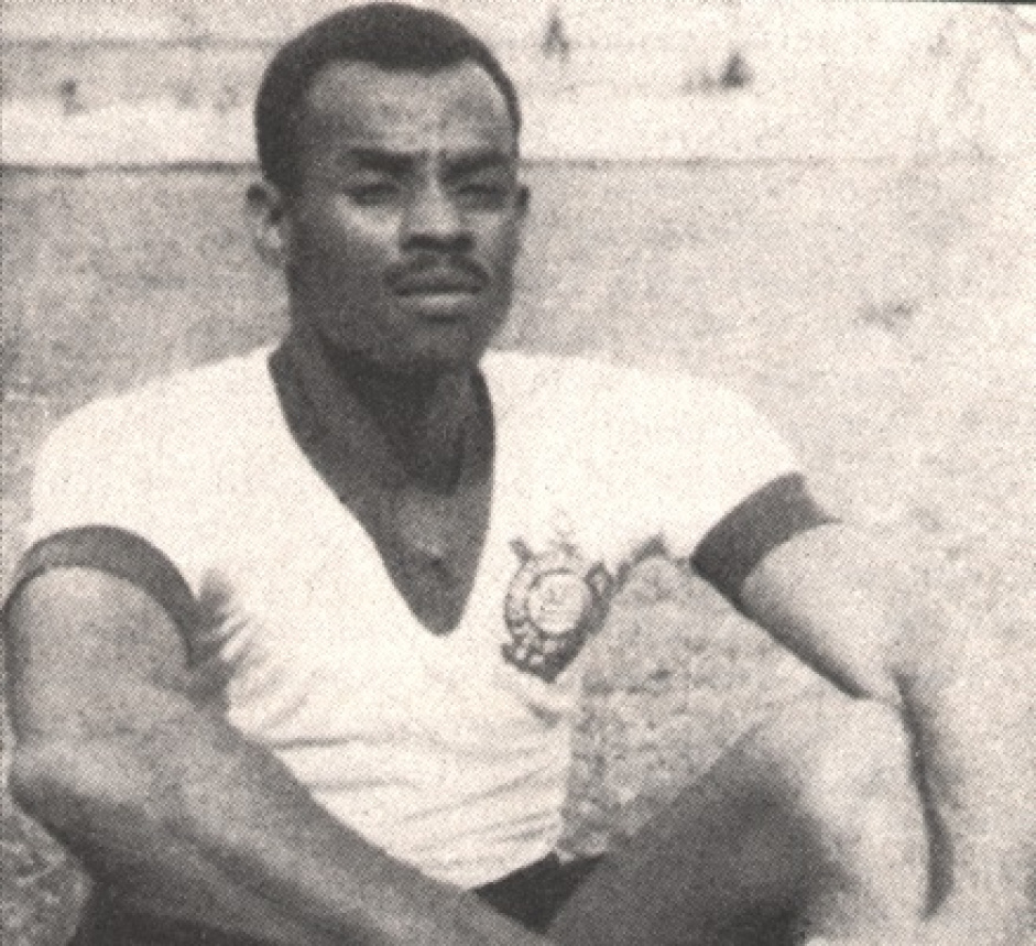Servlio marcou todos os gols do Corinthians no Natal de 1945