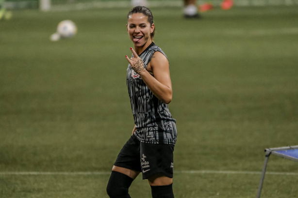 Erika seguirá no Corinthians em 2022