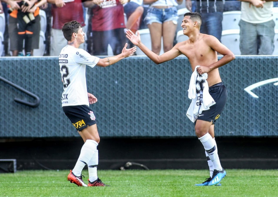 Matheus Matias fez um gol pelo Corinthians em partida amistosa contra o Grmio