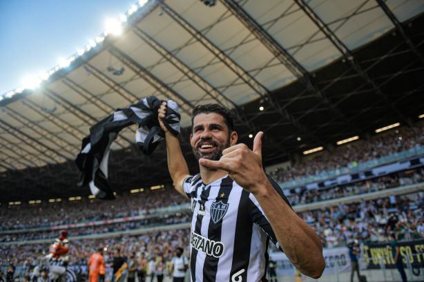 Diego Costa pode ficar livre no mercado nos próximos dias; Corinthians tem interesse