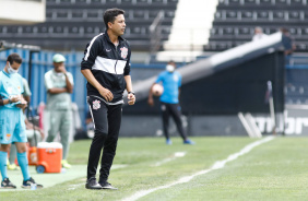 Gustavo Almeida pode deixar o Corinthians depois de confusão na base