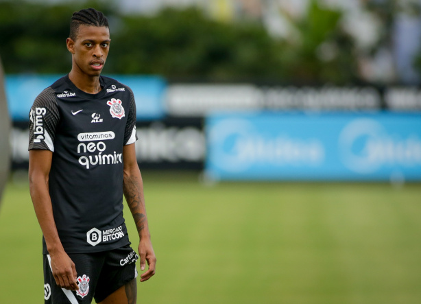 Robson Bambu é o novo zagueiro do Corinthians