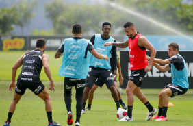 Jogadores do Corinthians deram sequência a preparação para estreia no Paulistão