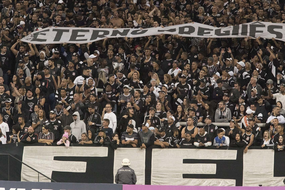 A Fiel torcida faz Corinthians bater mais de 23 milhes de interaes nas redes sociais em um semana