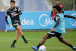 Roni participou do treino desta sexta-feira; j� Willian seguiu na parte interna do CT