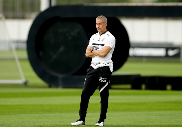 Sylvinho se despediu do Corinthians