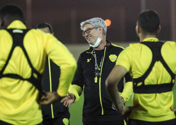 Odair Hellmann chegou ao Al Wasl, dos Emirados �rabes Unidos, em dezembro de 2020 ap�s deixar o Fluminense