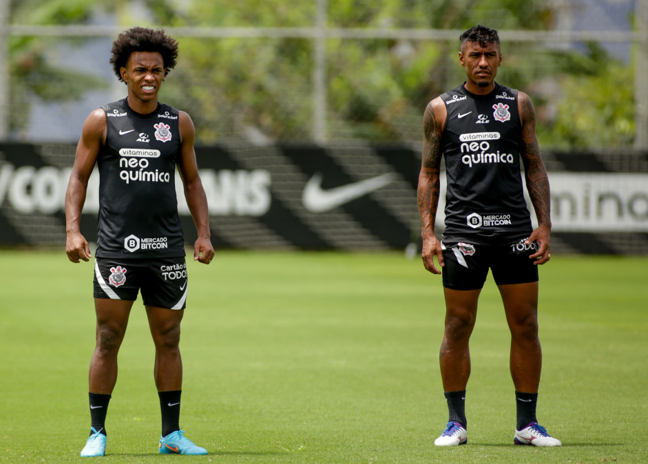Willian e Paulinho esto relacionados pelo Corinthians para enfrentar o Ituano