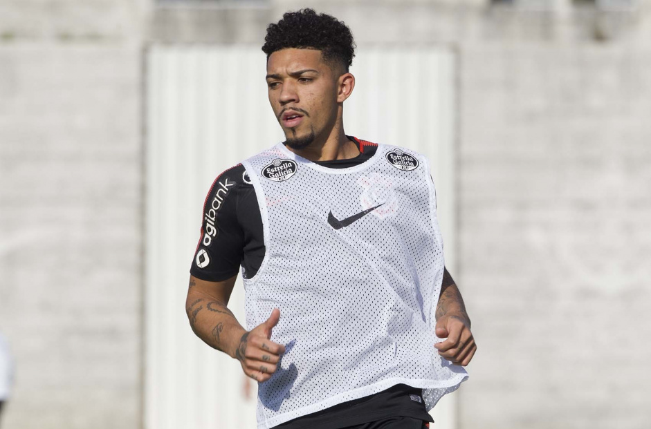 Douglas disputou 22 jogos pelo Corinthians em 2018