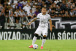 Jo�o Pedro tem s� mais tr�s meses de contrato com o Corinthians; veja situa��o do lateral