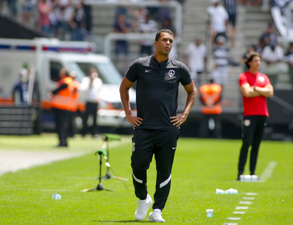Fernando Lzaro avaliou o desempenho do Corinthians neste domingo
