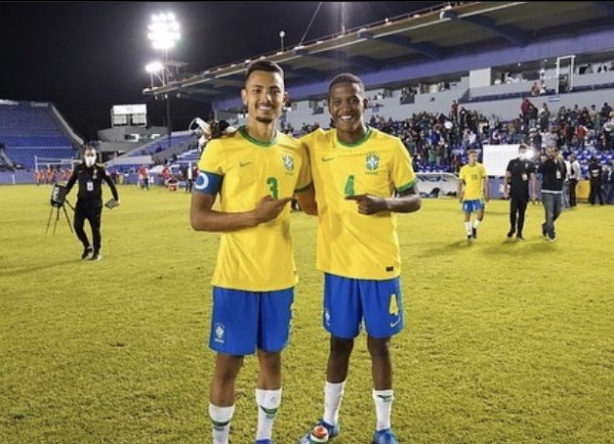 Belezi e Robert v�o reeditar a dupla de zaga da Sele��o Sub-18 do ano passado