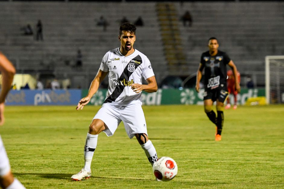 Descartado pelo São Paulo, Wesley Moraes encaminha acerto com