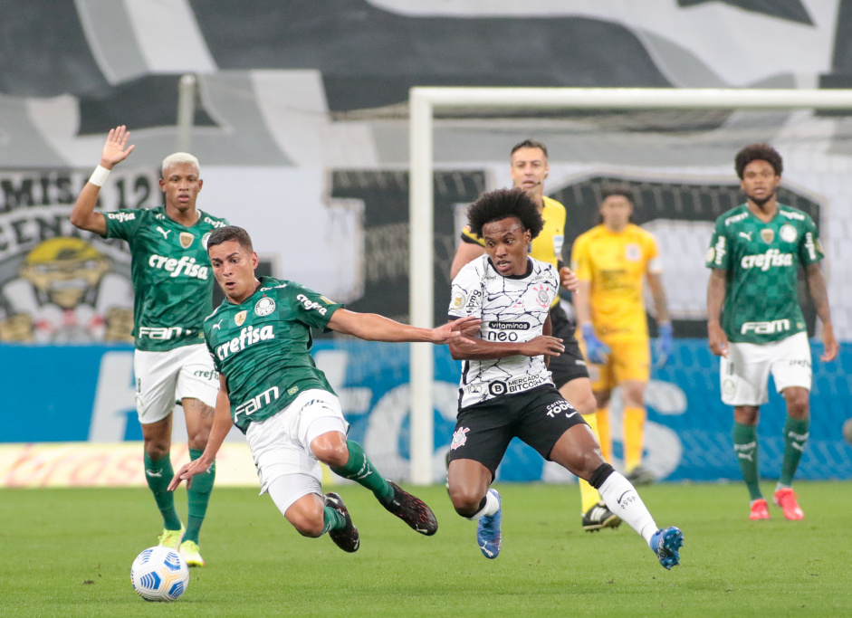 ltimo Drbi entre Corinthians e Palmeiras foi pelo Brasileiro 2021, com vitria do Timo; na ocasio, a torcida ainda no tinha voltado aos estdios