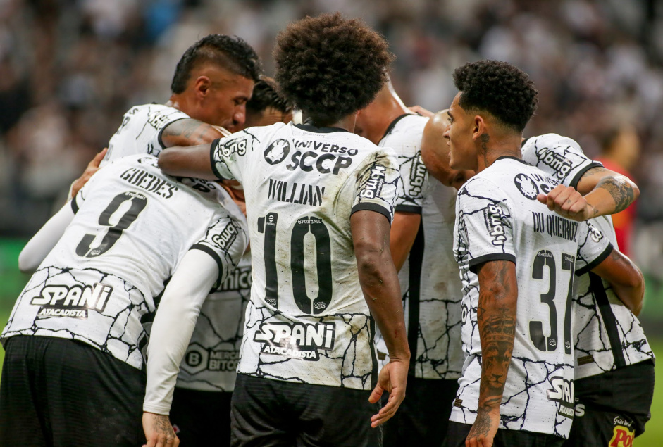 Corinthians fecha rodada na vice-liderança geral do Campeonato Paulista;  confira tabela