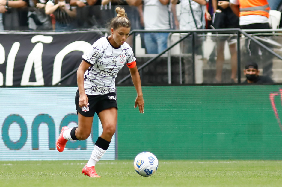 Futebol Feminino no Brasil em 2022: evolução e aspectos que precisam ser  melhorados