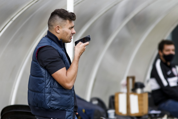 Alex n�o faz mais parte do quadro de funcion�rios do Corinthians