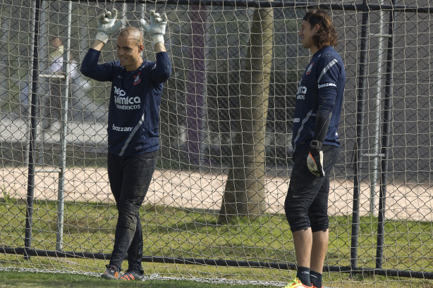 Julio Cesar e Cássio dividiram o vestiário do Corinthians entre 2012 e 2014
