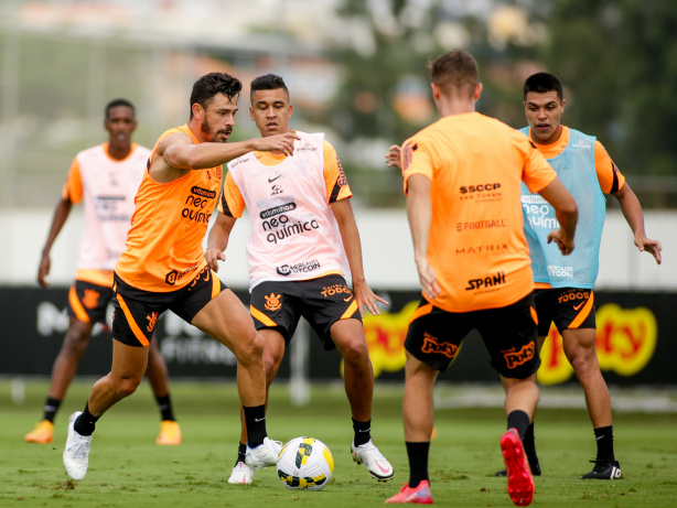 Corinthians voltou a treinar na manh� desta quinta-feira