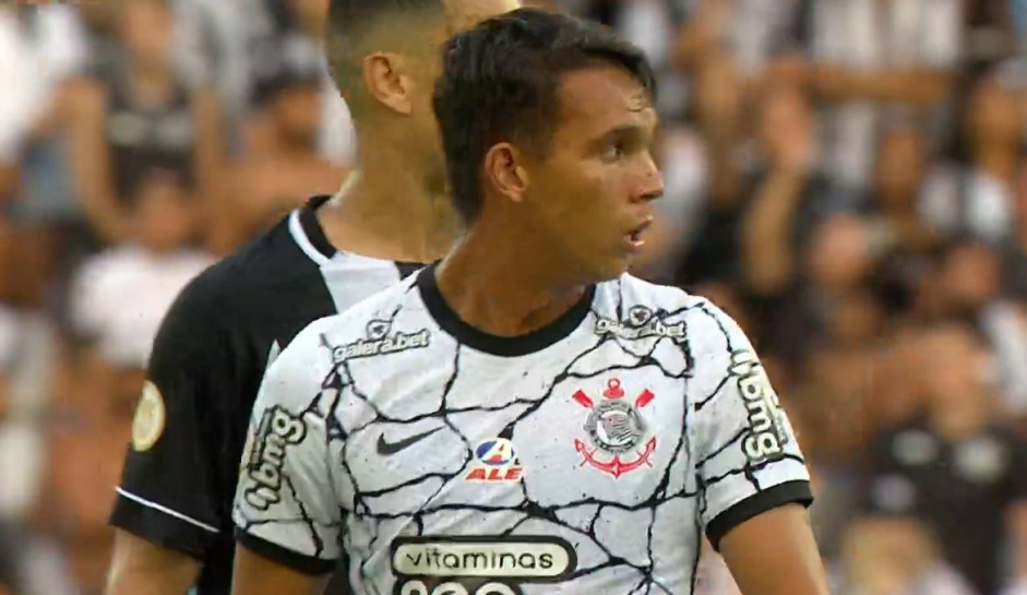 Giovane fez sua estreia pelo Corinthians na tarde deste domingo