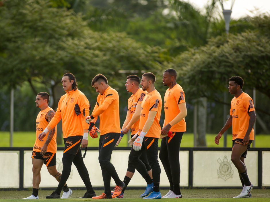 Corinthians voltou aos treinos depois de estrear com vitria na Libertadores