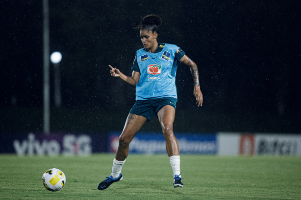 Tarciane foi titular na vitória do Brasil no Sul-Americano Sub-20