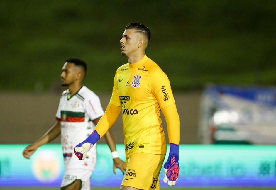 Ivan estreou pelo Corinthians na ltima quarta-feira