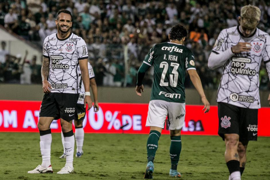 Corinthians no teve boa atuao diante do Palmeiras e foi derrotado no Drbi do Brasileiro