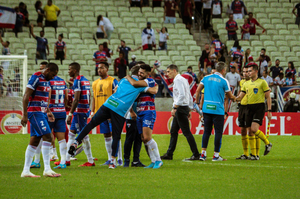 Fortaleza chega com for�a m�xima para enfrentar o Corinthians neste domingo