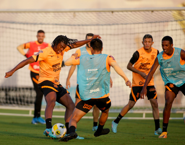 Corinthians encerrou a prepara��o para enfrentar a Portuguesa do Rio de Janeiro