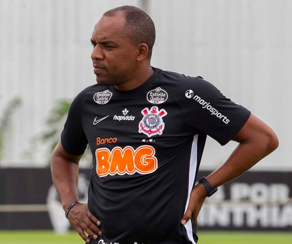 Kelly Guimares  auxiliar de Tiago Nunes e trabalhou no Corinthians entre janeiro e setembro de 2020