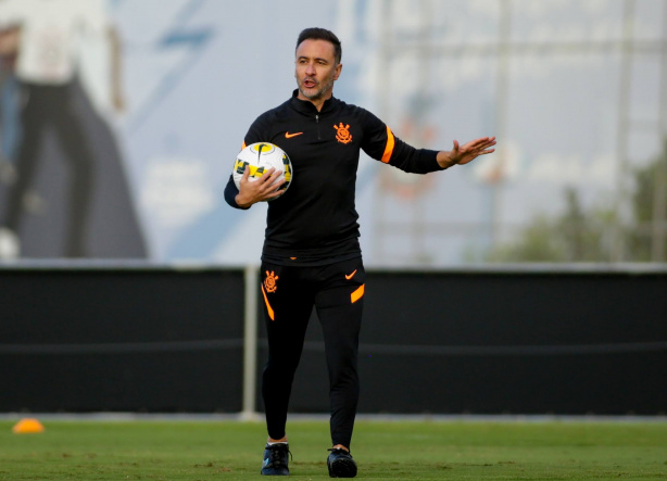 Vítor Pereira falou da importância de ter todos os atletas disponíveis