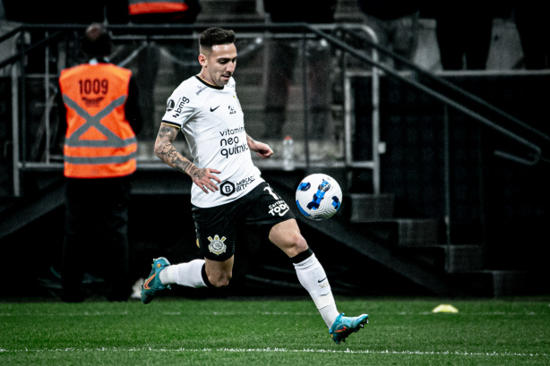 Gustavo Mosquito tem sido peça importante no elenco de apoio do Corinthians