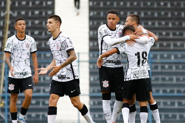 Corinthians bate o São Caetano pelo Paulistão sub-20