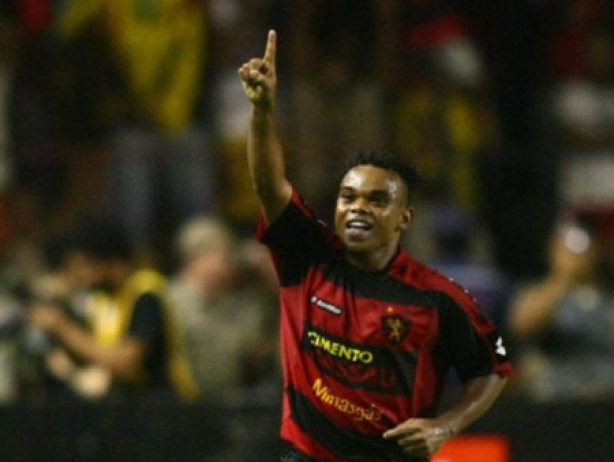Carlinhos Bala foi carrasco do Corinthians em 2008