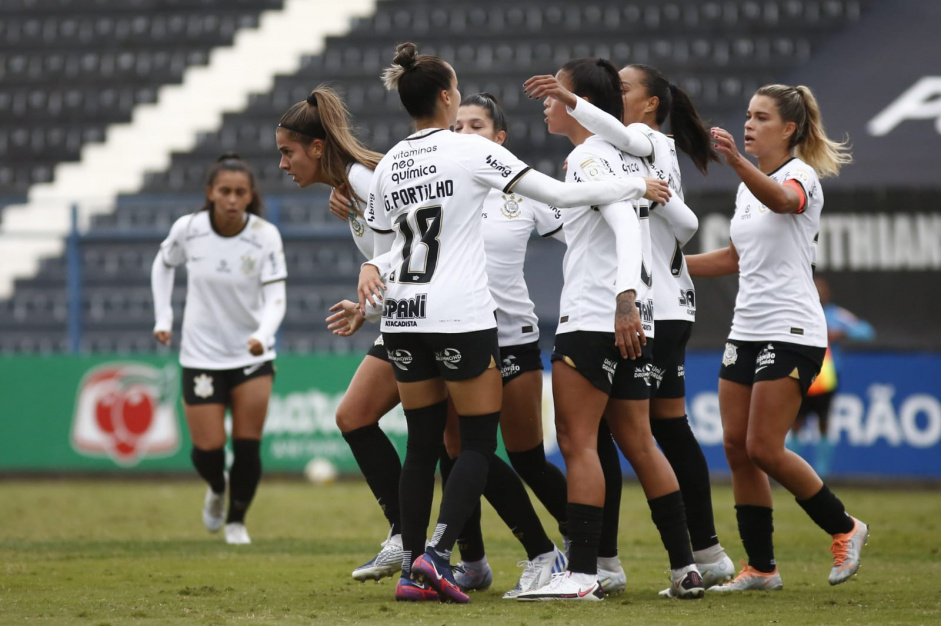 Corinthians e Internacional ficaram no empate na Fazendinha