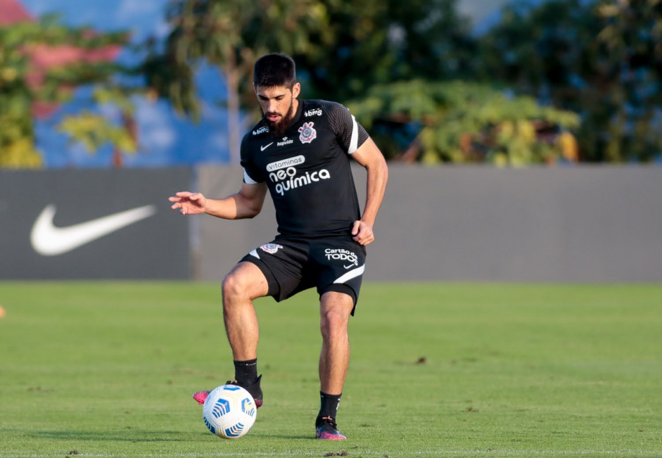 Bruno Méndez volta a treinar pelo Corinthians nesta quinta-feira