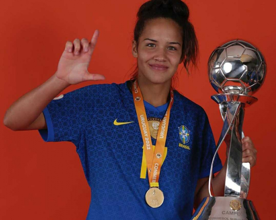 Lara defenderá o Corinthians durante o Paulista Feminino Sub-20