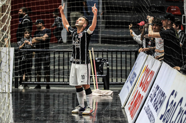 Detalhes das oitavas de final da LNF foram definidos